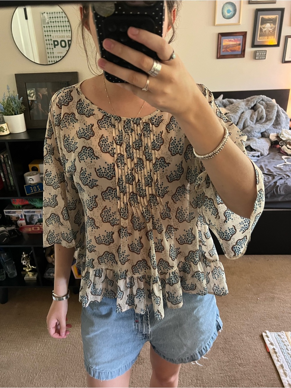 Pattern blouse